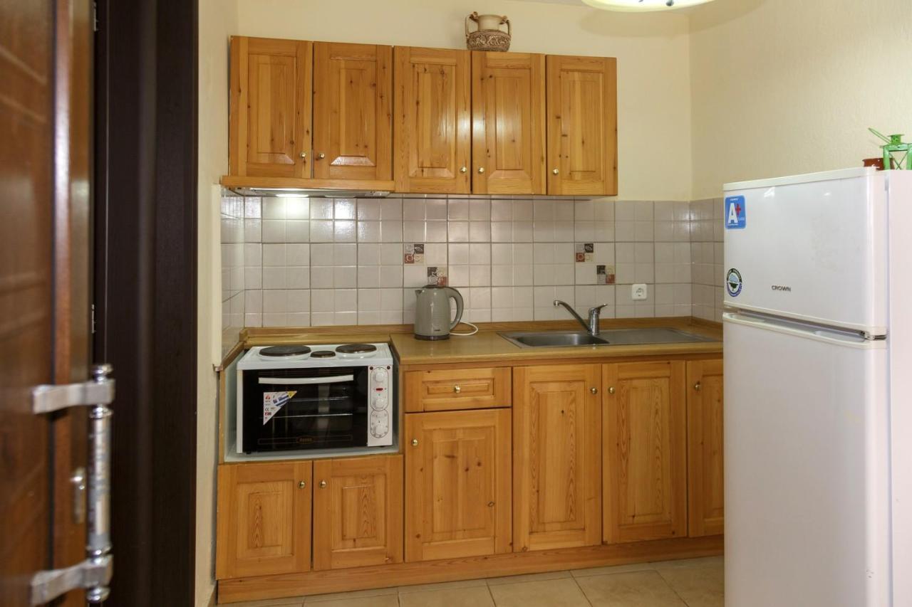 Maria - Pavlos Studios And Apartments Vourvourou Extérieur photo